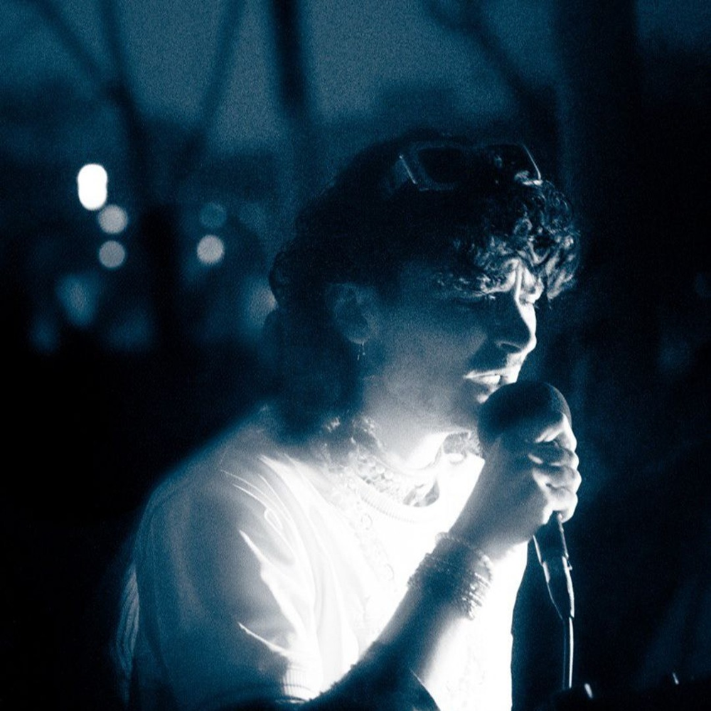 Funky Nilo bei einem Straßenauftritt